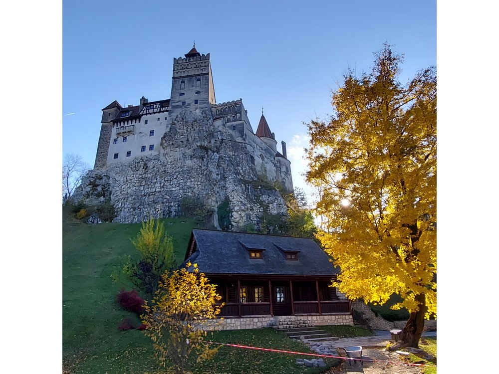 Exclusive Tour: Bran Castle and Brasov from Sibiu