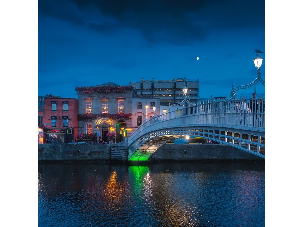 Dublin Ghost Hunt Exploration Game and Tour