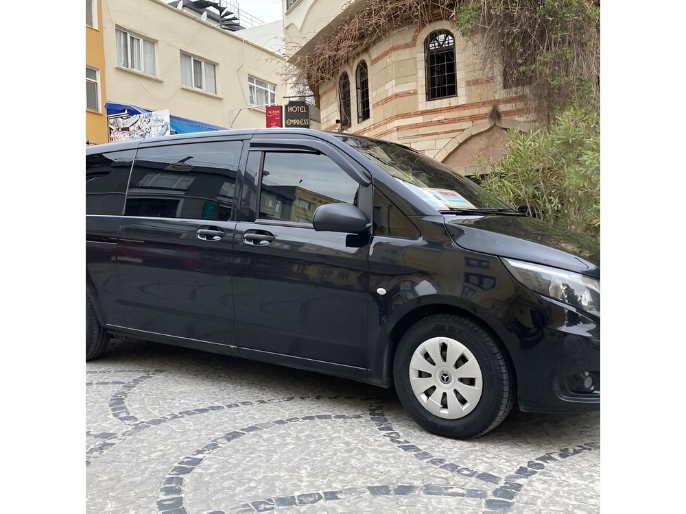 Private car Rental with Driver in Istanbul