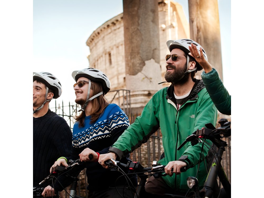 Private Rome City Bike Tour with quality Cannondale EBike