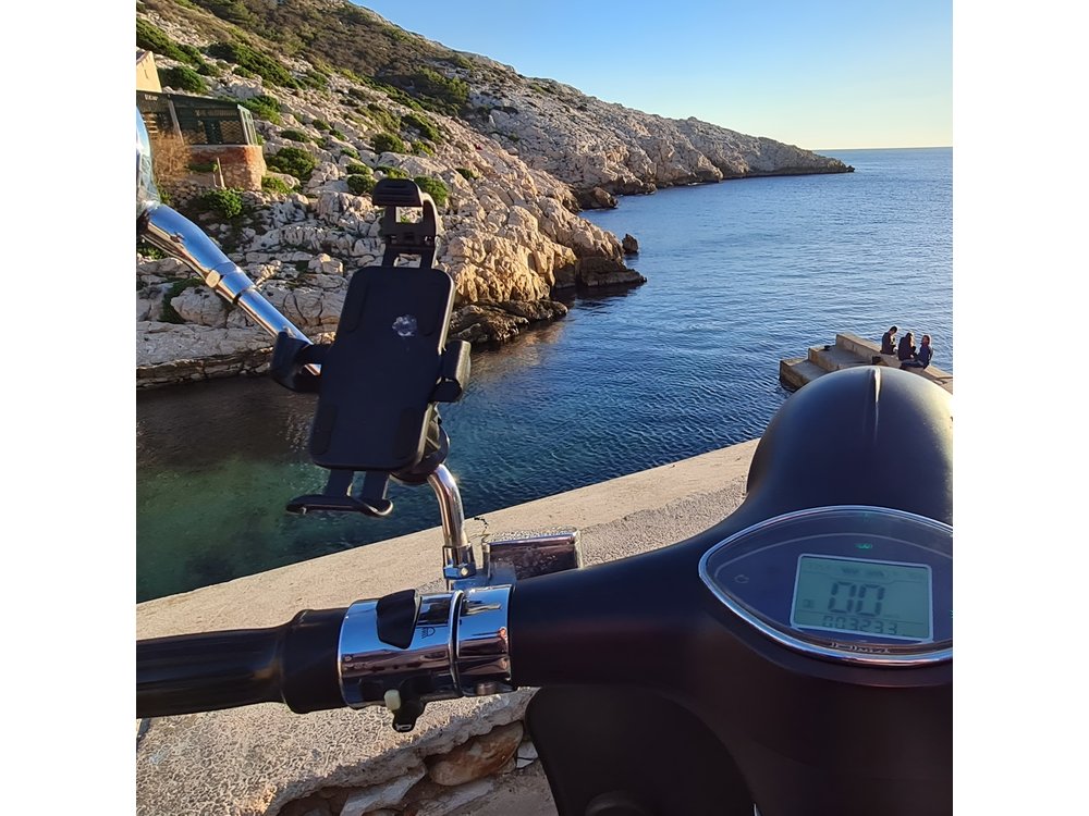 E-motorbike virtual guided tour in Marseille