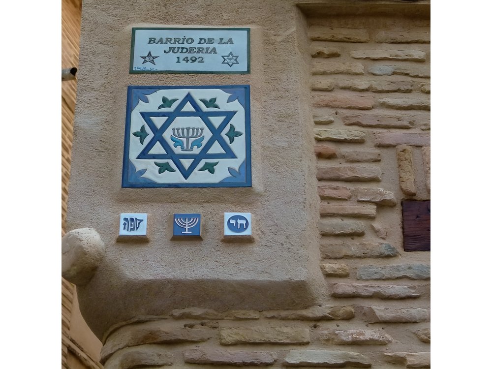 Private Shalom Jewish Tour of Toledo. Pickup option in Madrid