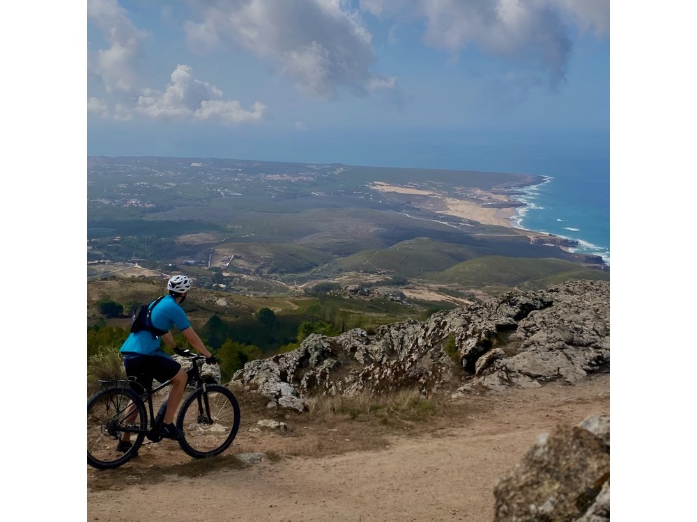 E-bike from Sintra Mountains to Cascais Sea with pickup in Lisbon