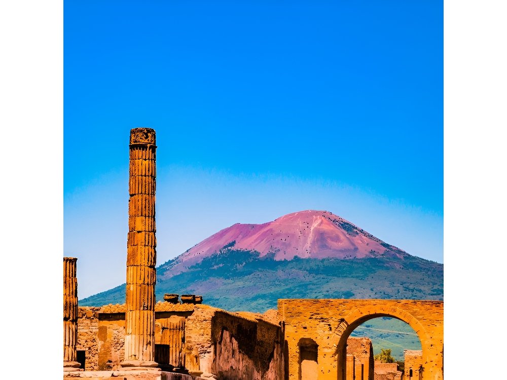 Pompeii and Positano: full-day tour from Rome