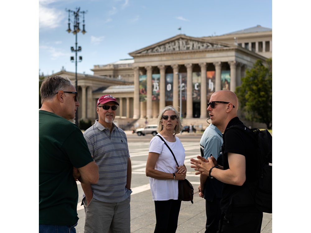 The Grand Budapest: Private Half Day Guided Tour by Car