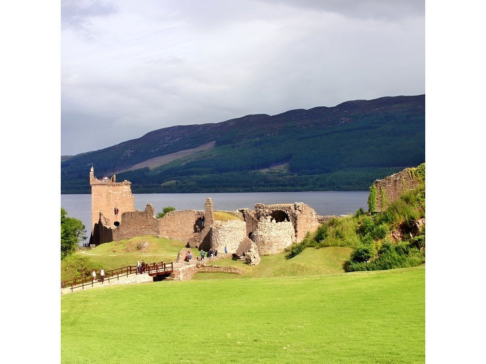 Loch Ness , Outlander , Inverness Castle , Clava and Culloden