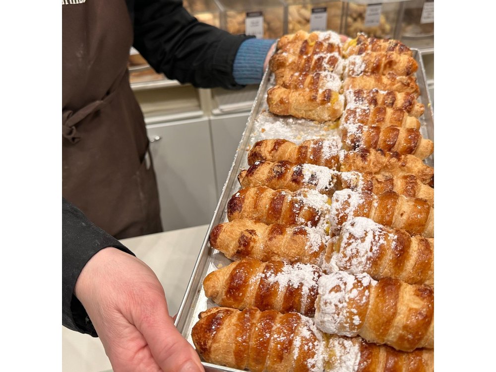 Milan Street Food Tour and City Sightseeing with Local Guide