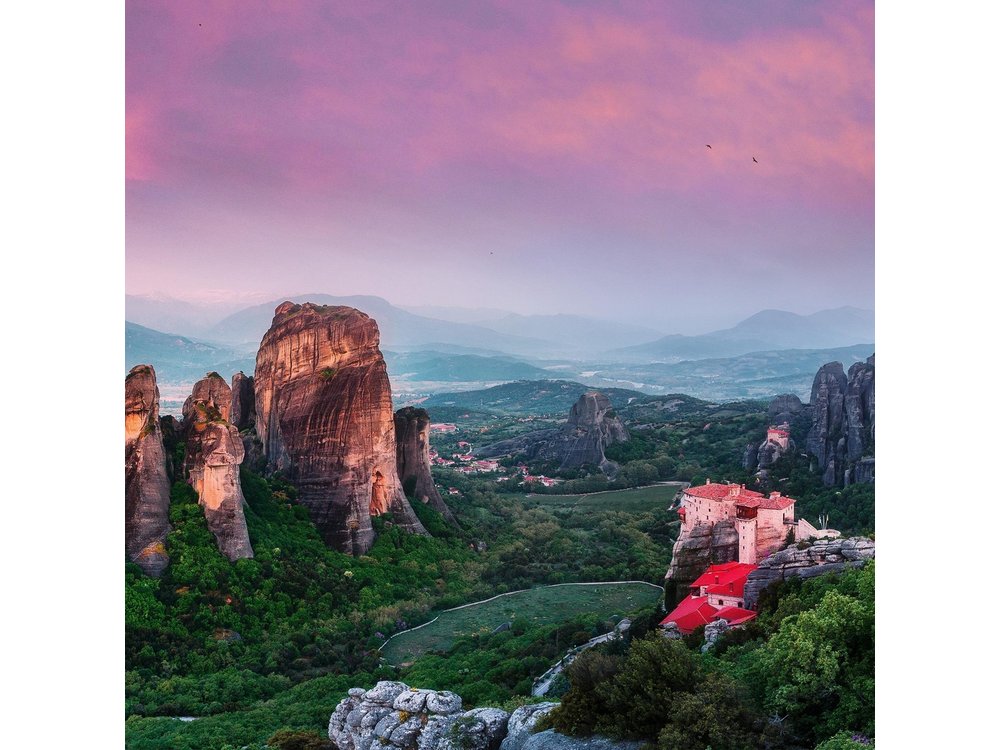Delphi and Meteora Private Trip From Athens 2days !