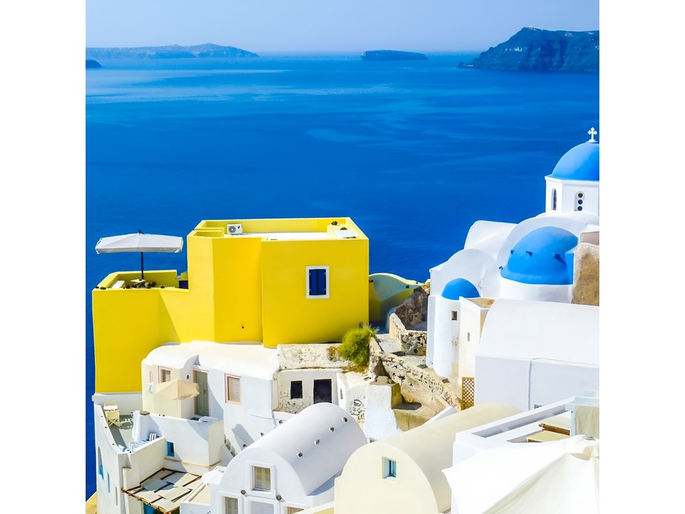 2-day trip from Athens to Santorini and Mykonos