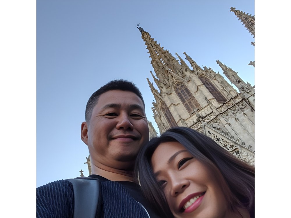 Private Barcelona Highlights: Gothic Sagrada Familia & Park Güell