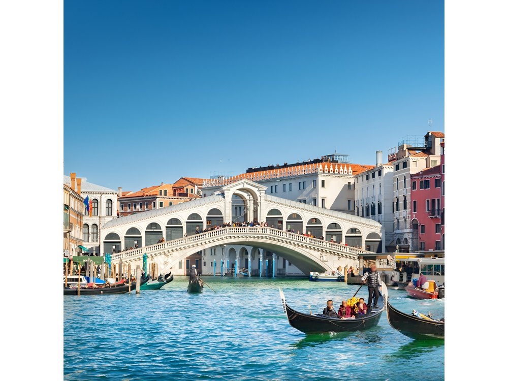 Best of Venice in 2 Hours: Walking Tour & Gondola Ride