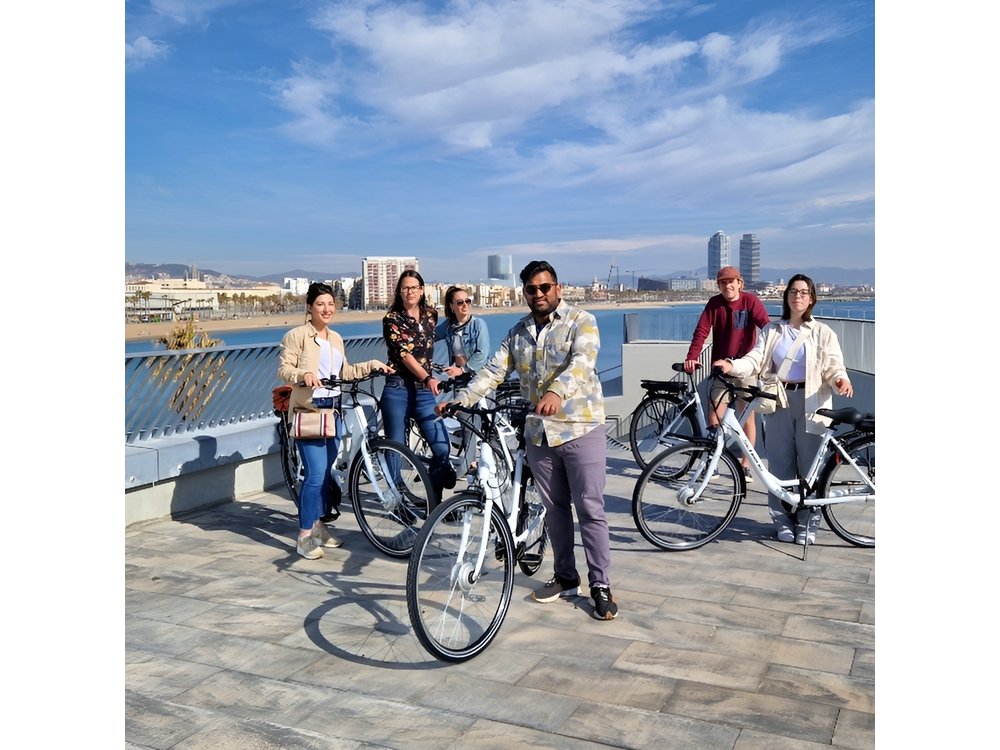 Barcelona Photo Highlights eBike Small Group Tour