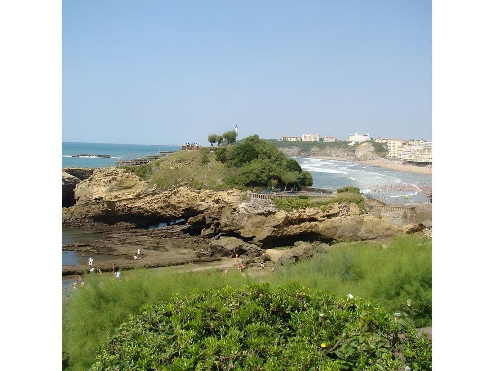 Private French Coast Tour: Bayonne, Biarritz & St-Jean-de-Luz