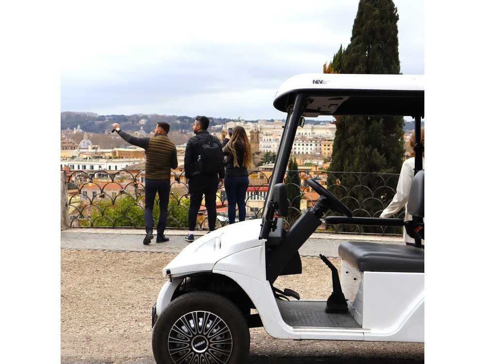 Rome Unforgettable Highlights by Golf Cart Tour