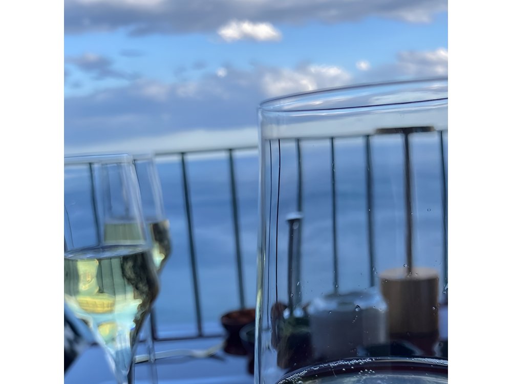 Taormina premium food & wine tour at rooftops and upscale bars