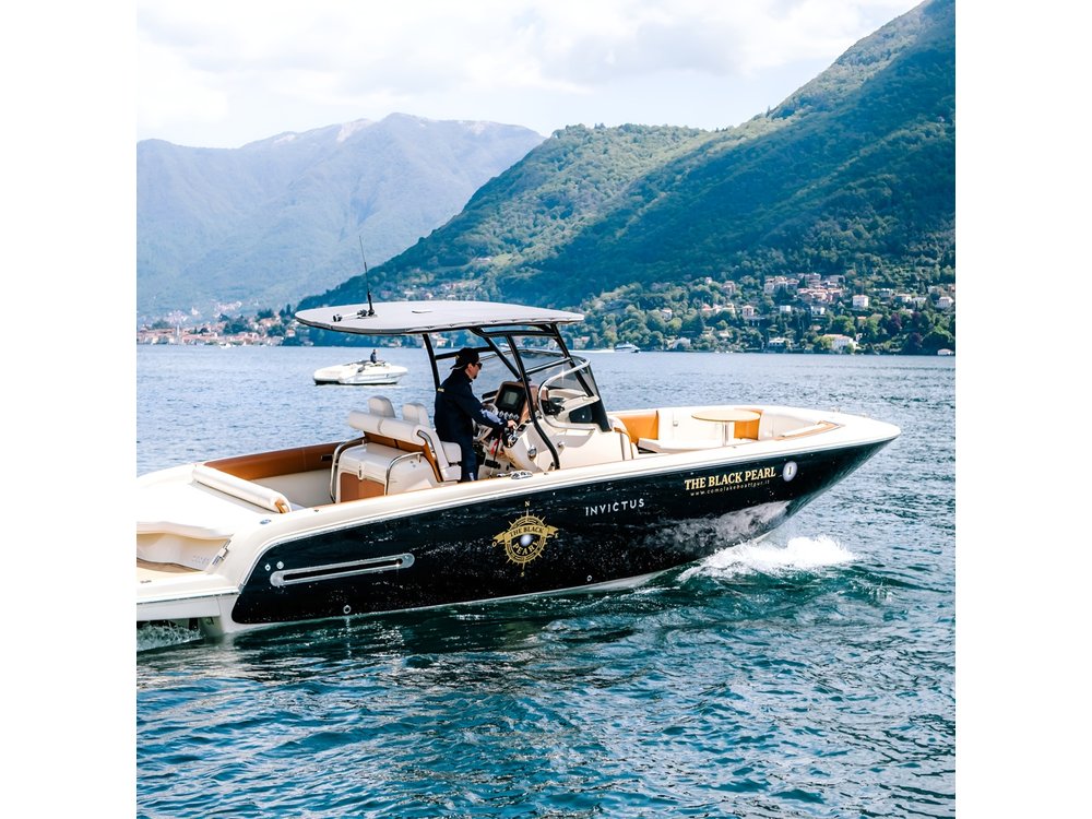 1H Private Cruise Lake Como Tender Yacht Invictus 6 pax