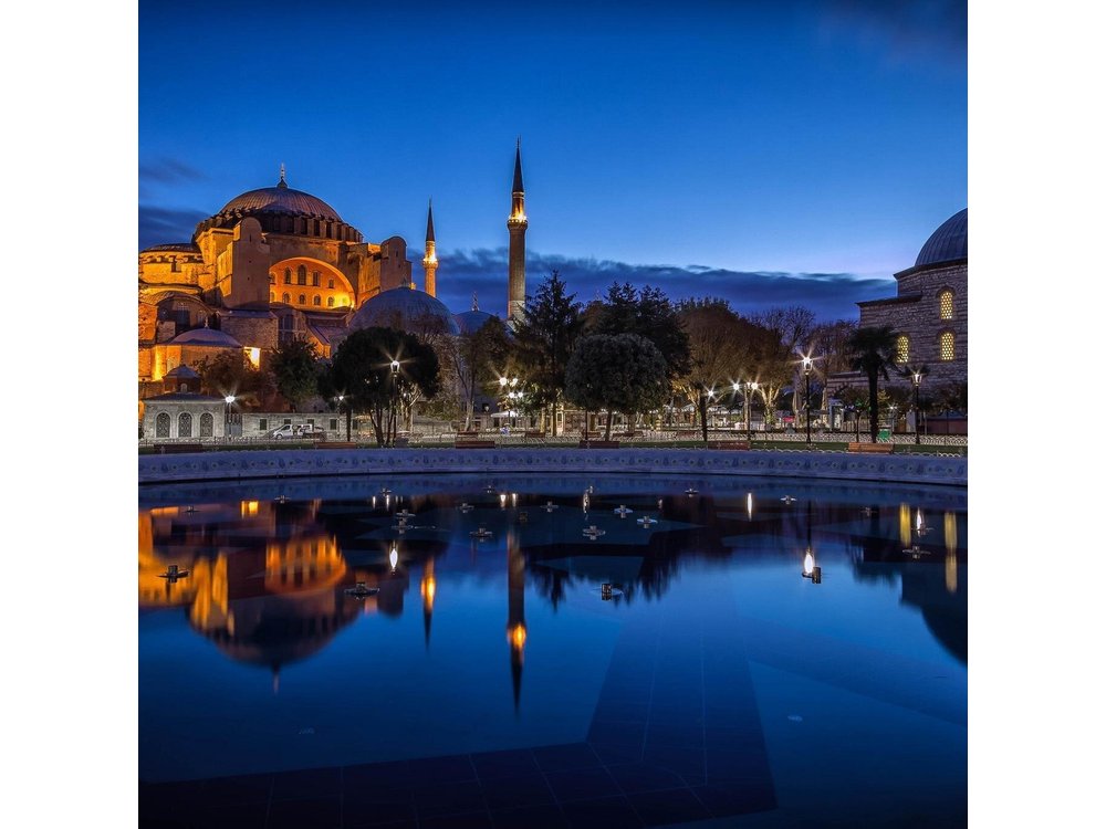 Private Istanbul Old City Tour: Hagia Sophia & Blue Mosque & More