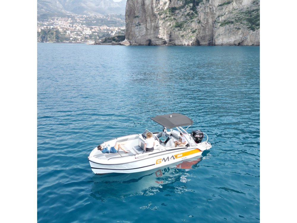 Full-Day Boat Rental in Sorrento