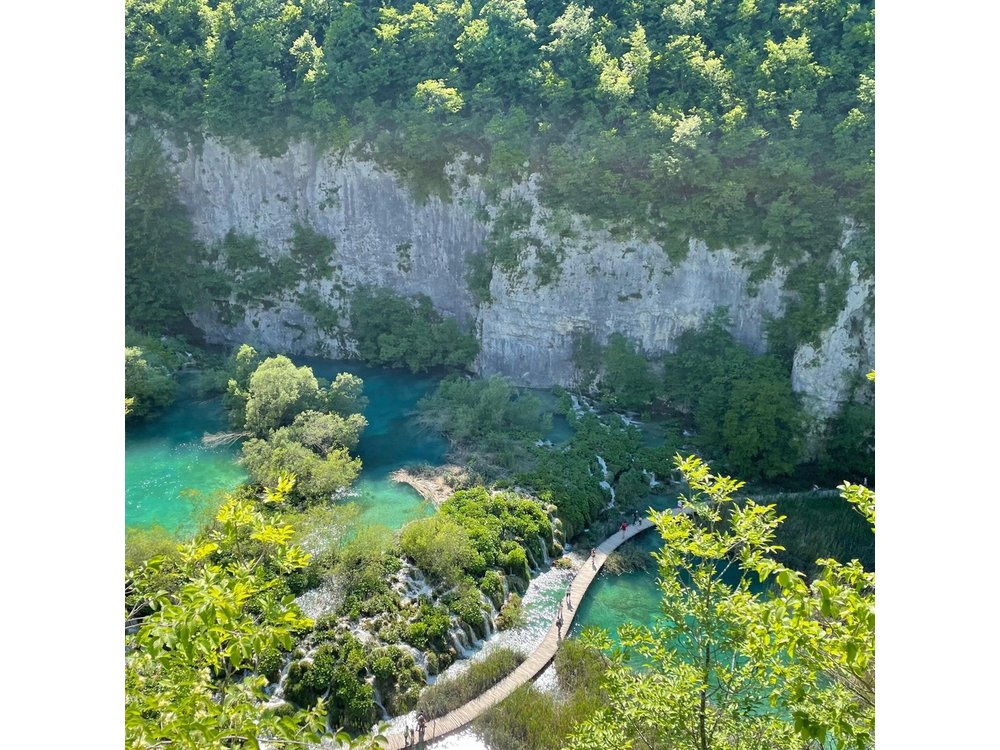 Plitvice Lakes with Ticket & Rastoke Guided Trip from Zagreb