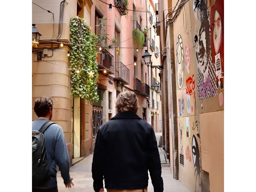Barcelona Literary Tour - Beyond Orwell and Hemingway