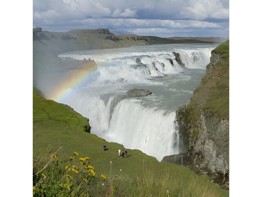 Golden Circle German-speaking small group tour from Reykjavík