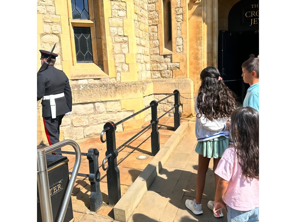 Tower of London Private Tour with Blue Badge Guide