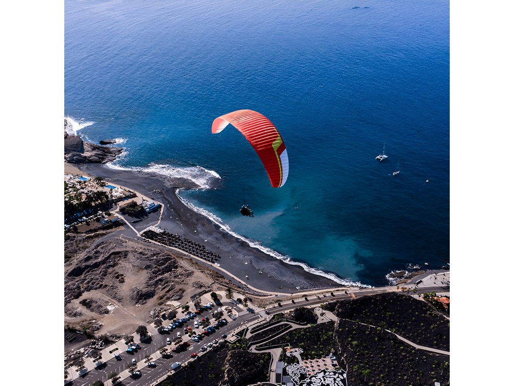 Private Paragliding Flight Experience in Tenerife