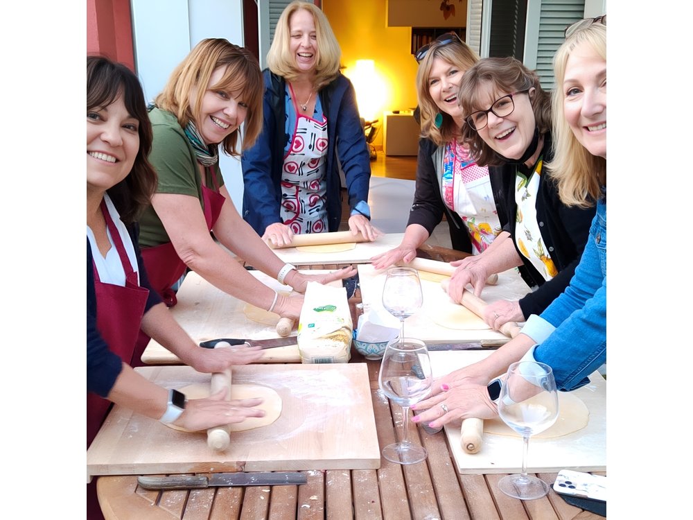 Authentic Tuscan Pasta Class in Florence with Local Chef Cinzia