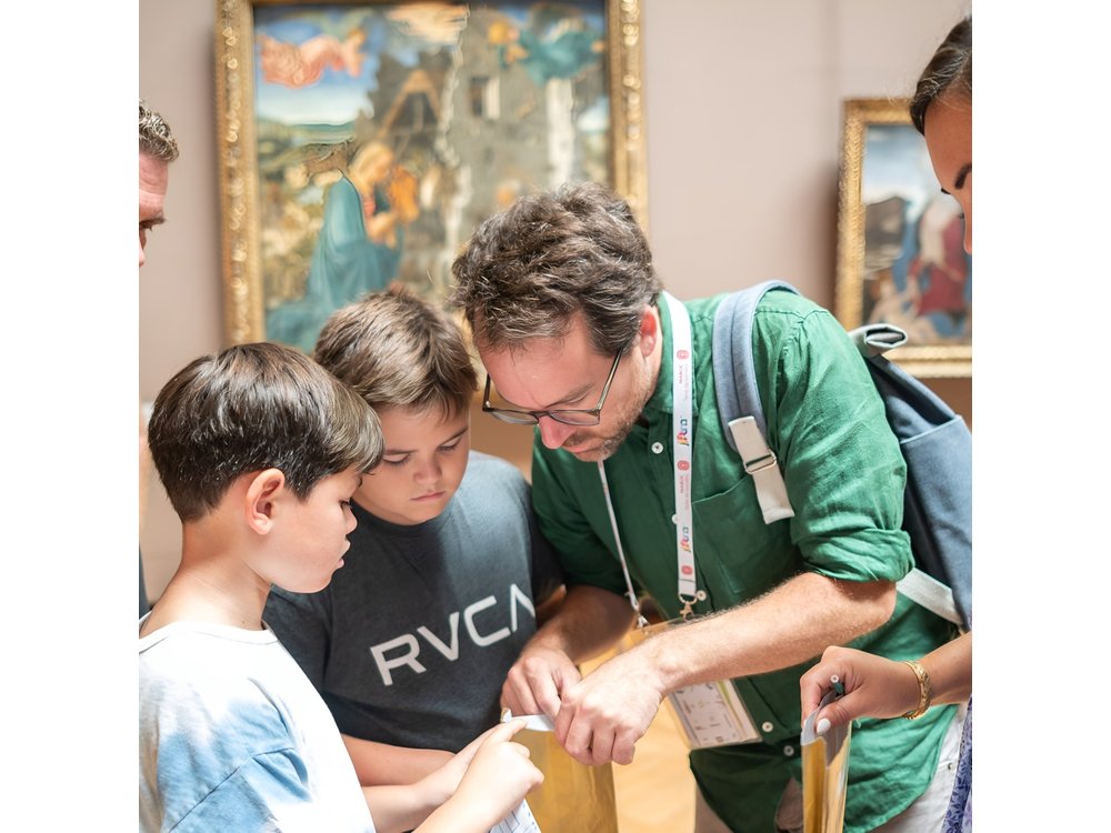 Paris Kids Louvre Treasure Hunt Private Tour