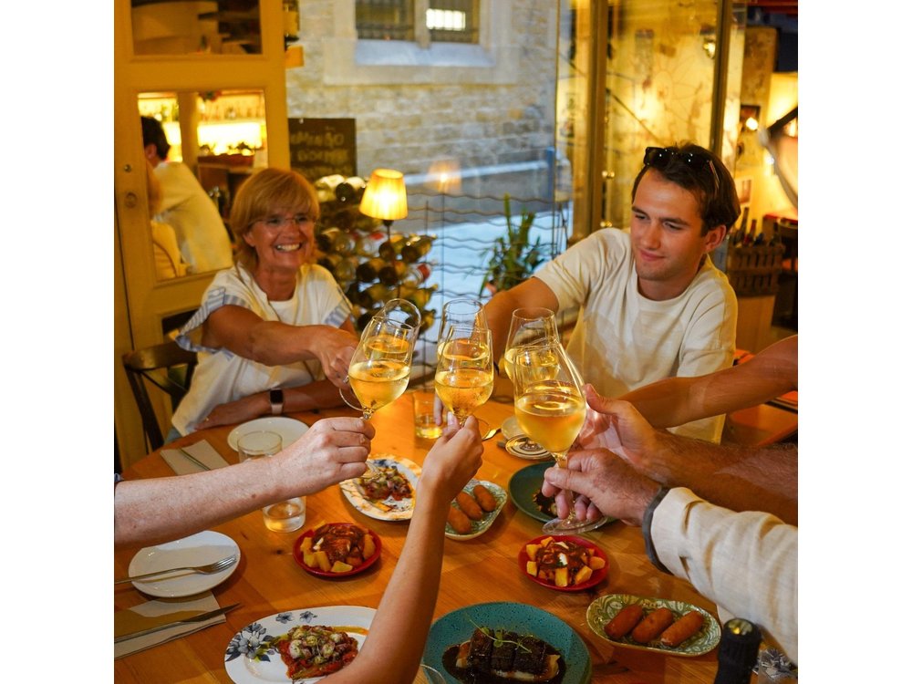 Barcelona Tapas and Wine Experience Small-Group Walking Tour