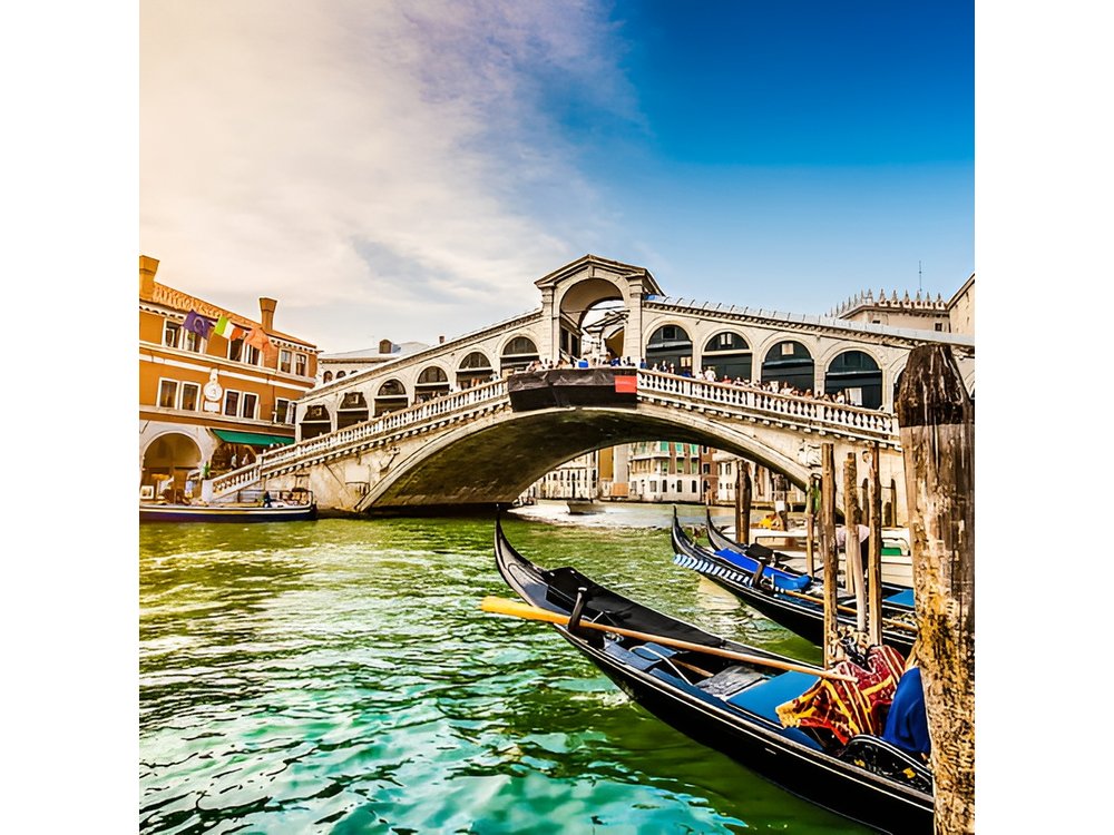 Tour Enchanting Venice Majestic City Walk and Gondola Ride