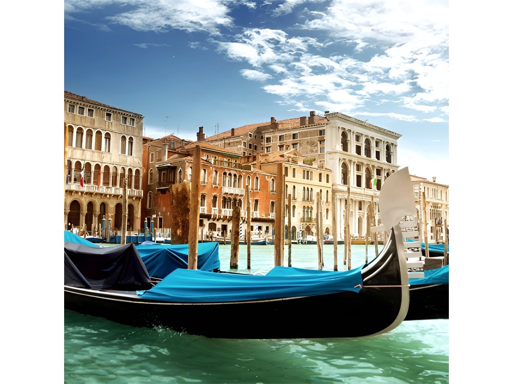 Venice: 2 Hours Morning Walk Tour with Gondola Glide + Ebook
