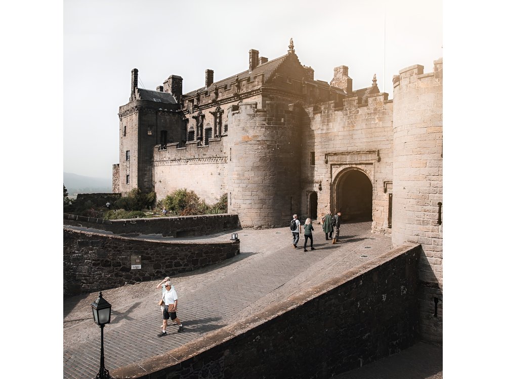 Shore Excursion to Loch Lomond & Stirling Castle