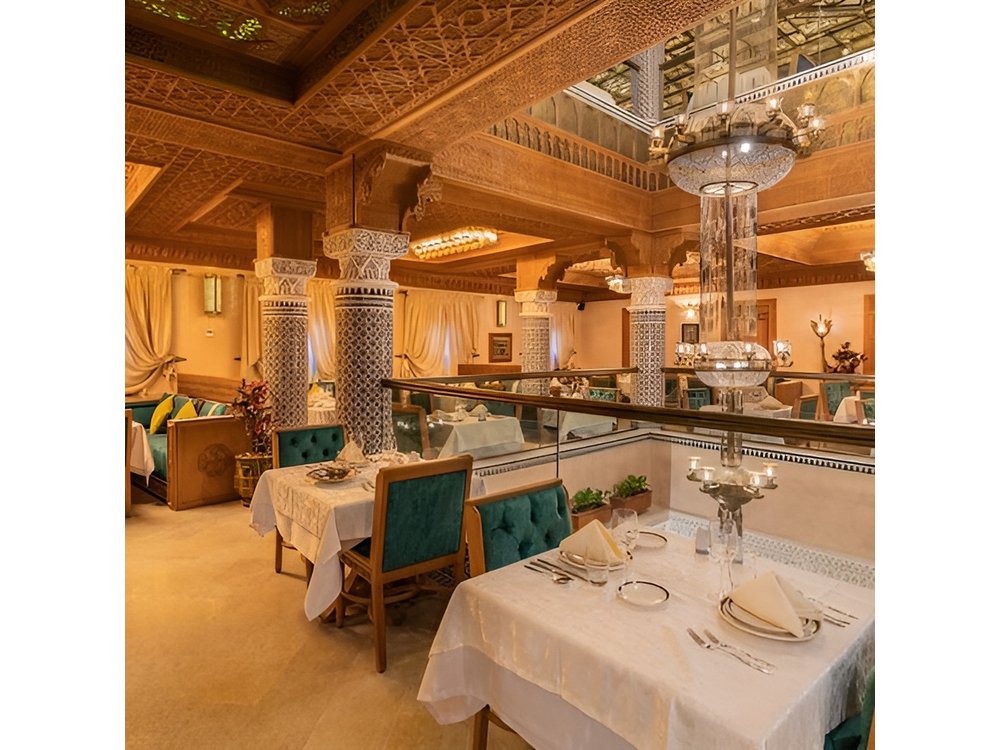 Private Tour Casablanca with Lunch, Mosque Entrance Included