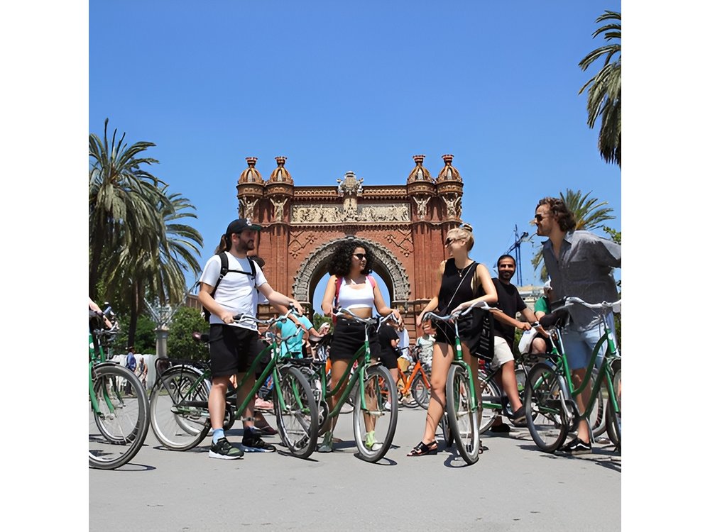 Private Barcelona Bike or E-Bike Tour