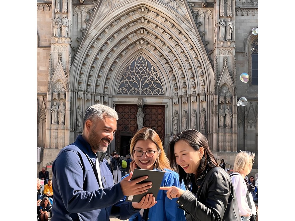 Barcelona Gothic Quarter Tour (Small Group)