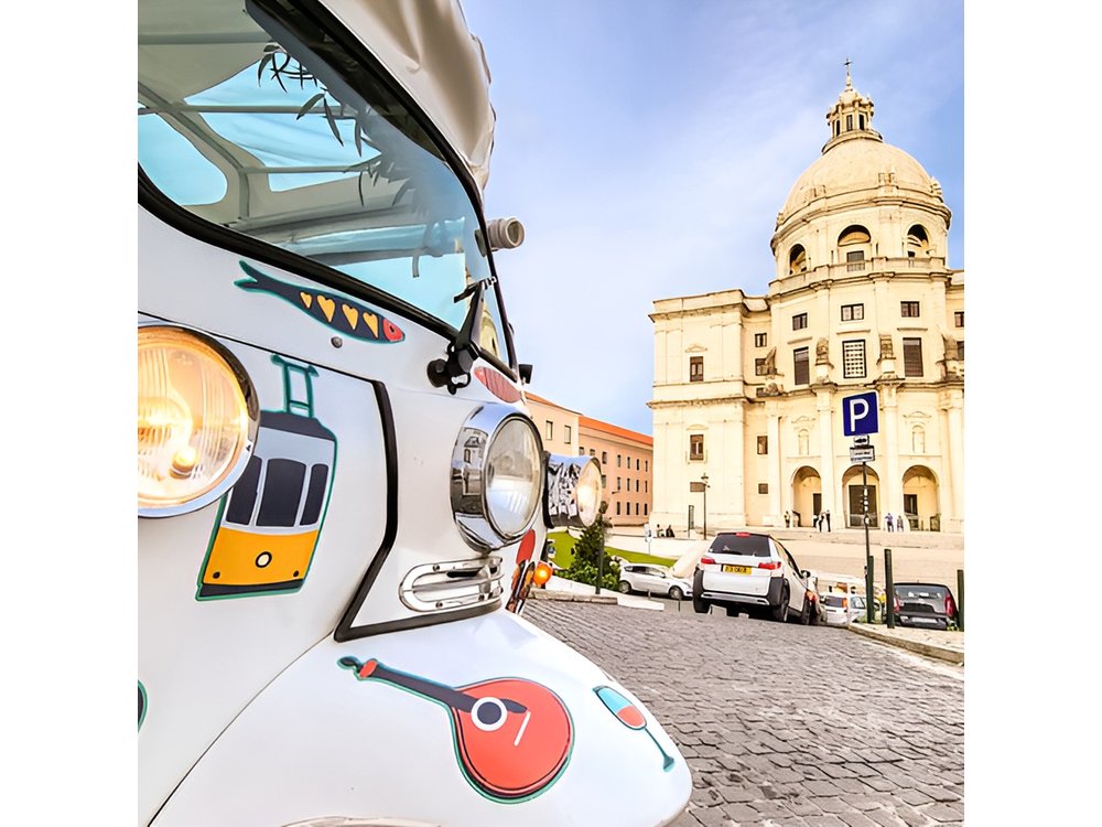 Lisbon Complete Tour! Eco TukTuk Private Guided
