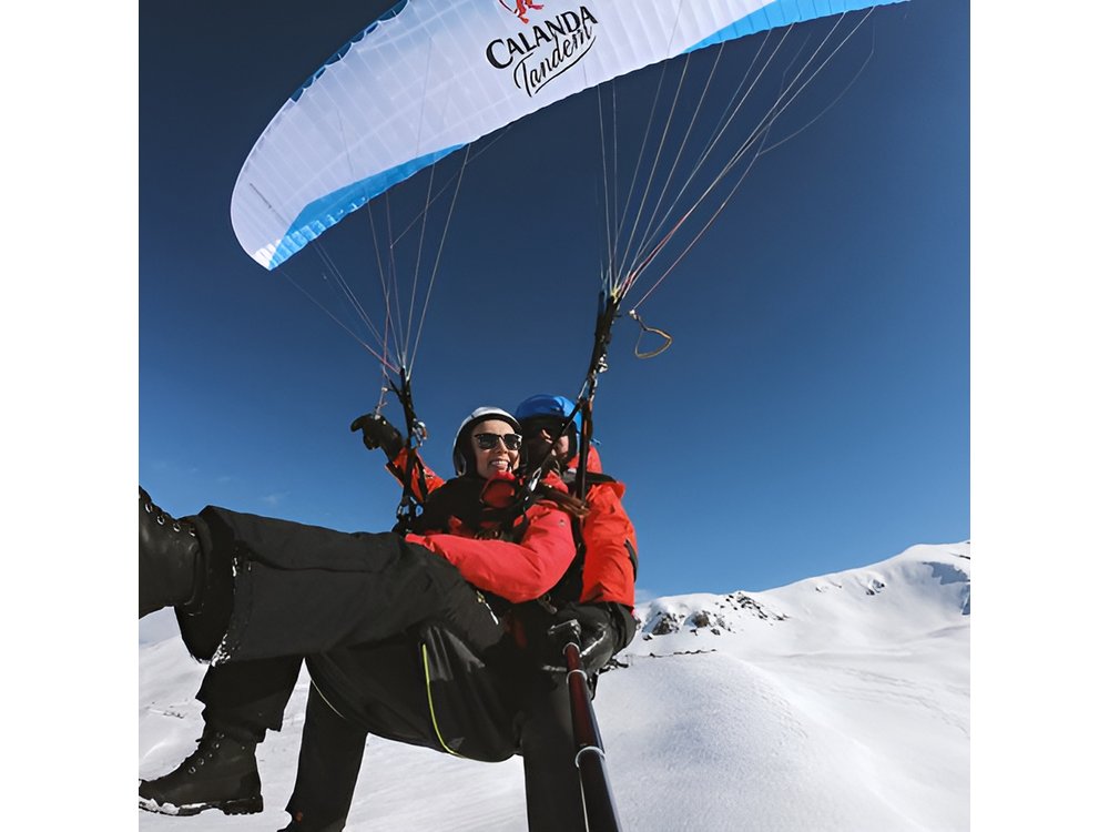 DAVOS: Paragliding For 2 Passengers - Together In The Air! (Video&Photos Incl.)