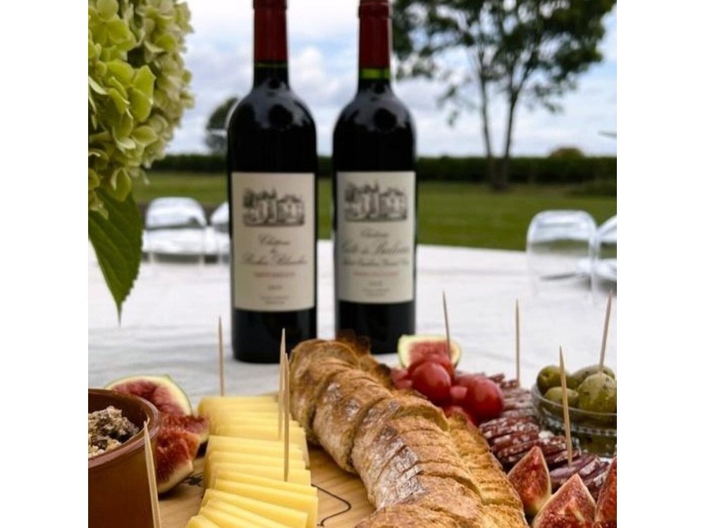 Saint-Emilion Small-Group Electric Bike Wine Tour Tastings & Lunch from Bordeaux