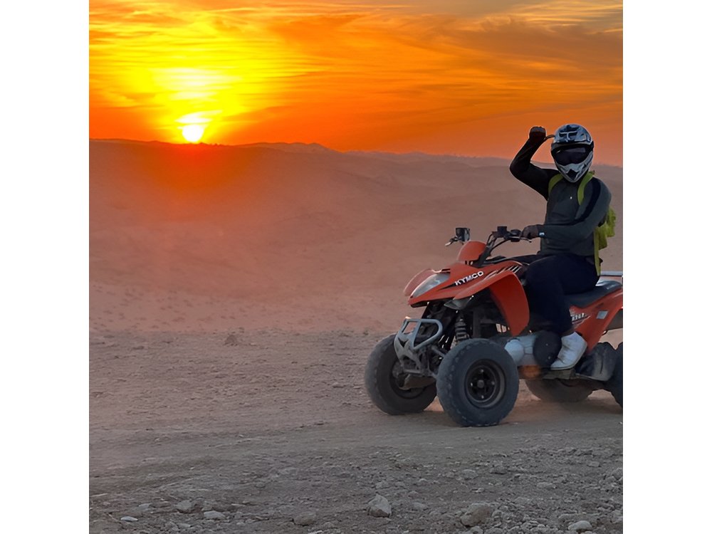 Agafay Desert: Quad Bike, Camel Ride and Dinner Show in Marrakech