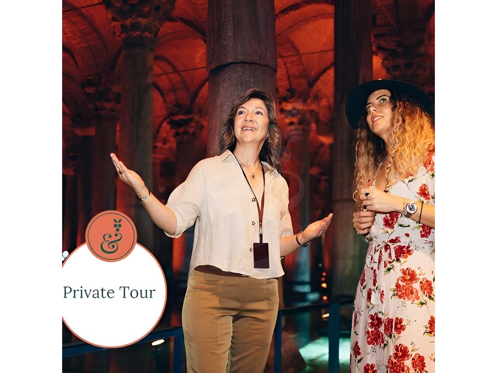 1 Istanbul Tour: Highlights, Street Food & Hidden Pearls