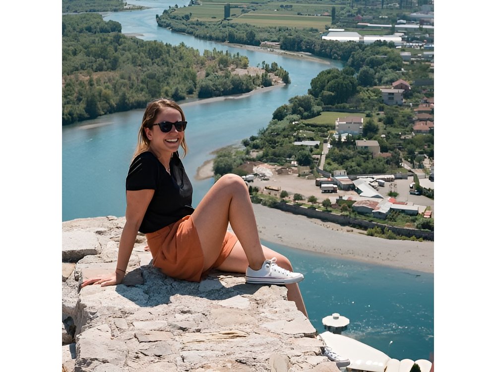Shkodra from Tirana: Day Tour of castle, city & Skadar Lake