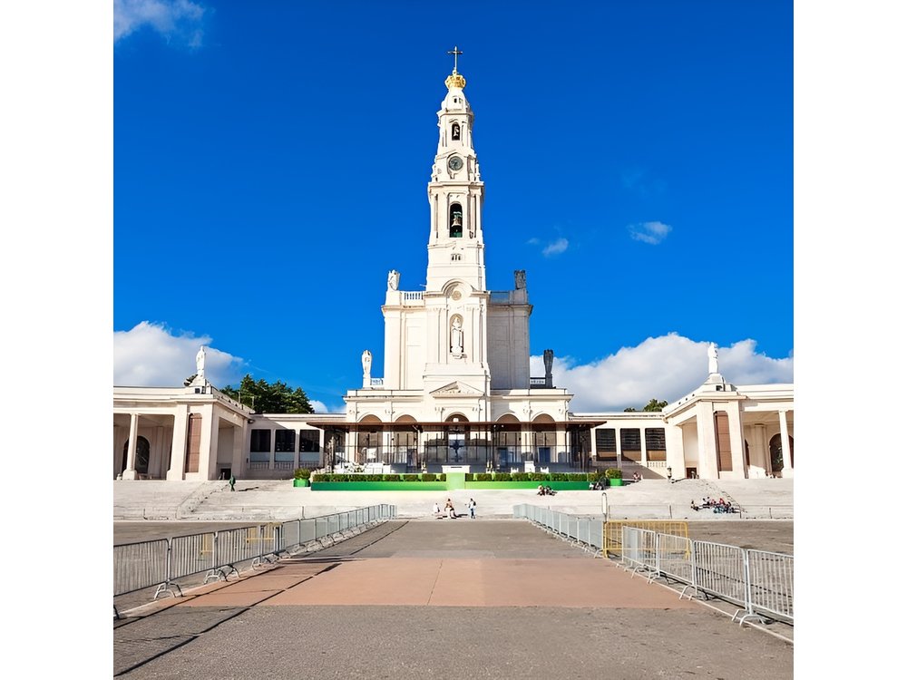 From Lisbon: Fátima Private Pilgrimage Day Trip