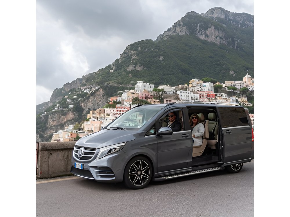 Affordable Private Luxury Limousine from Rome to Positano