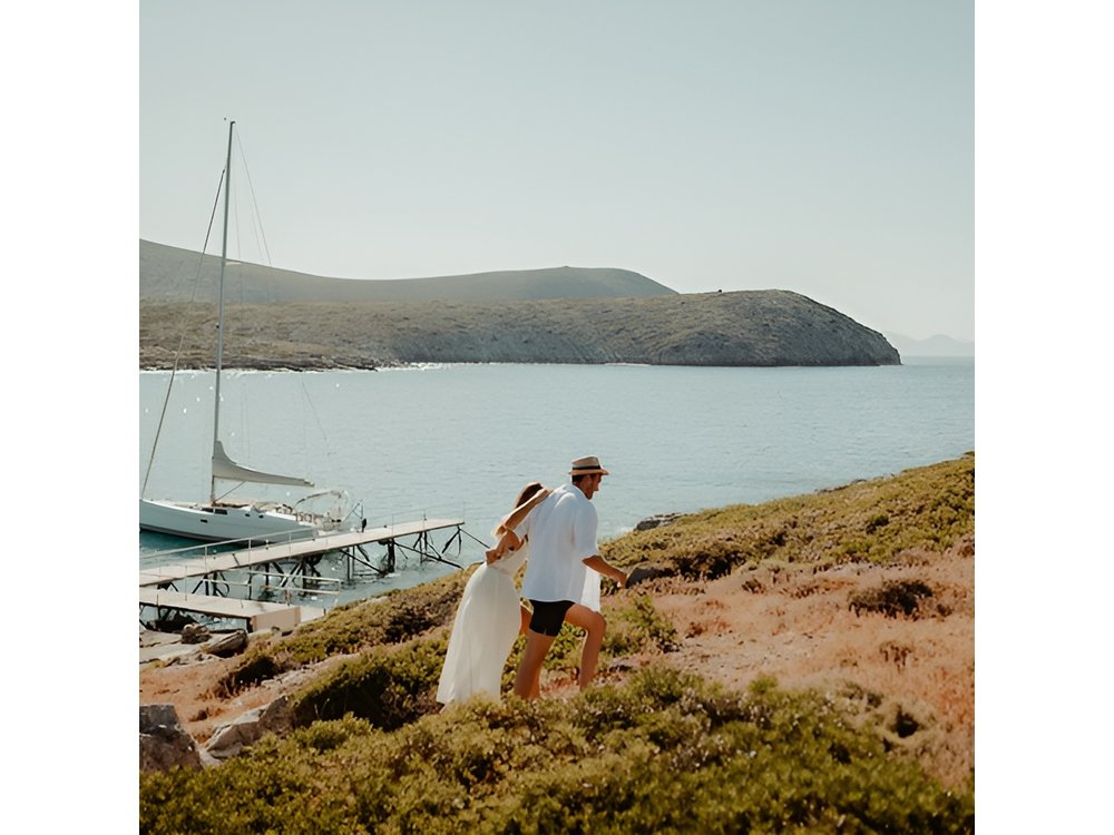 Small Group Sailing Cruise from Heraklion to Dia Island