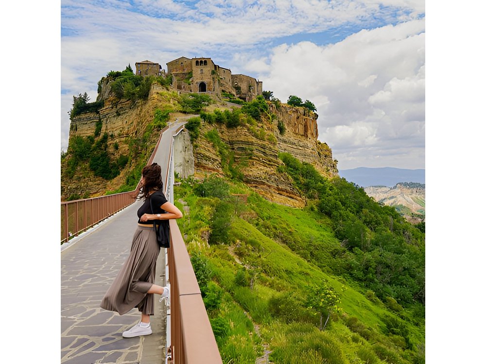 Bagnoregio & Orvieto Day Trip from Rome with Wine Tasting & Lunch