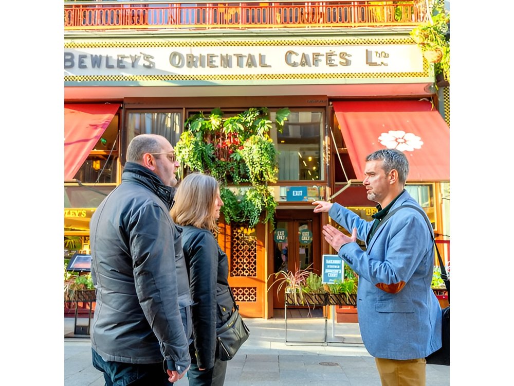 Private Fantastic Walking Tour of Dublin
