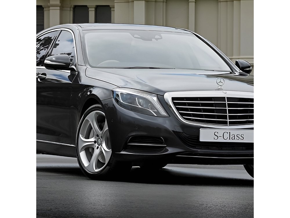 Arrival by Luxury Car from Heathrow Airport LHR to Central London
