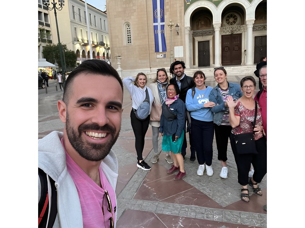 Discover Local Hidden Gems in 2 Hours Walking Tour in Athens