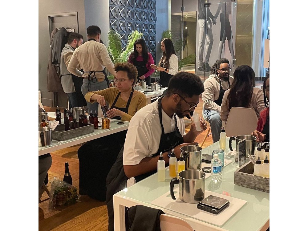 Chicago Candle Making Class On Magnificent Mile